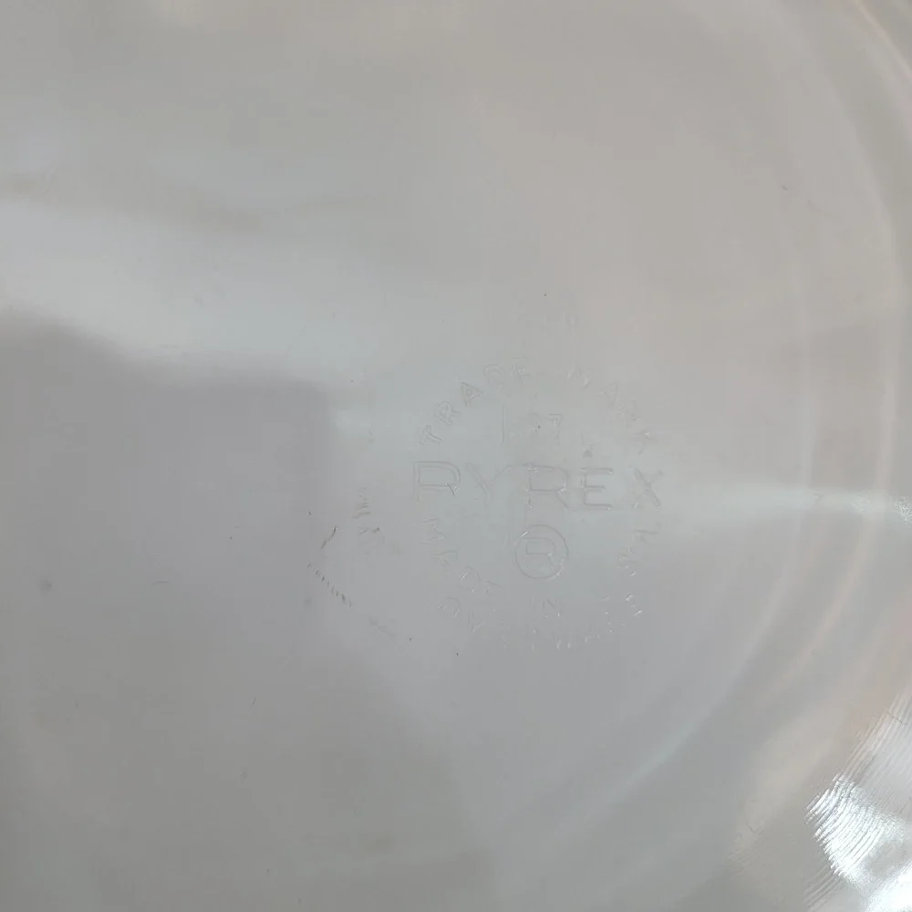 Pyrex Pie Plate 210 Clear Glass 10 Inch‎ Round Vintage Ovenware USA